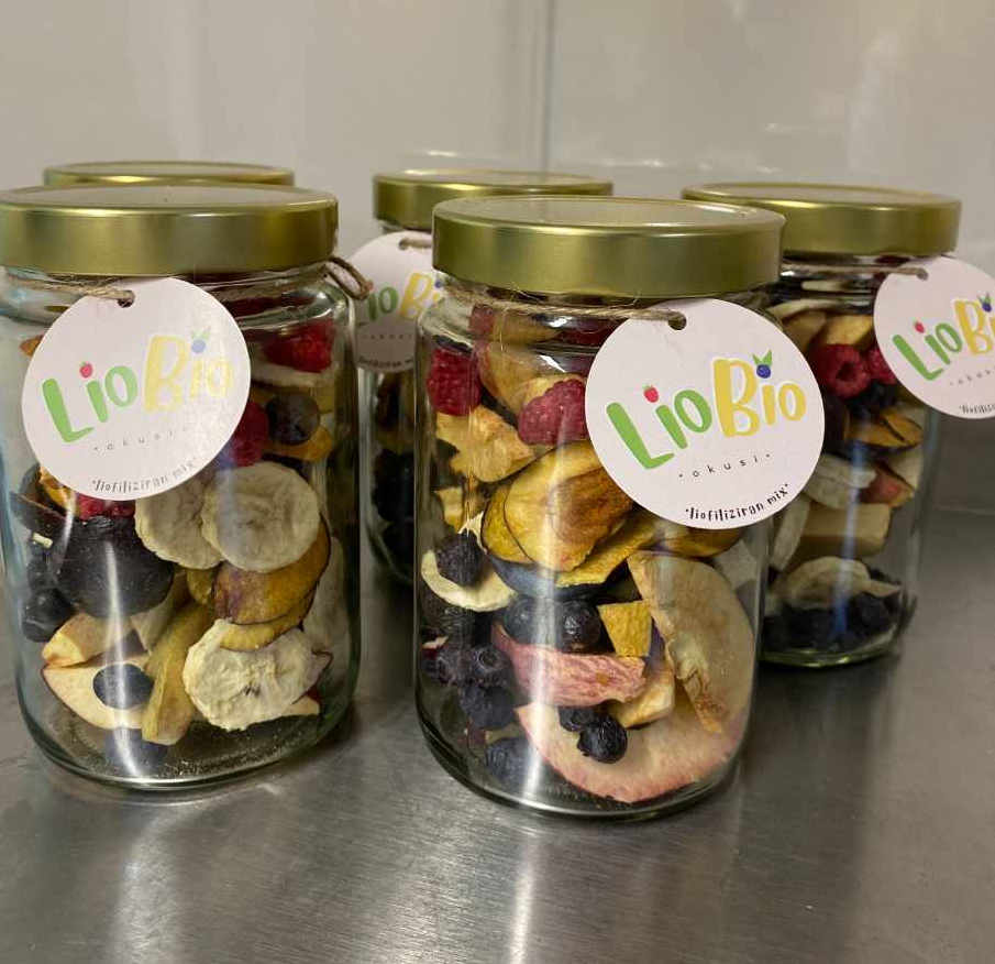 Liobio mix liofiliziranegega sadja